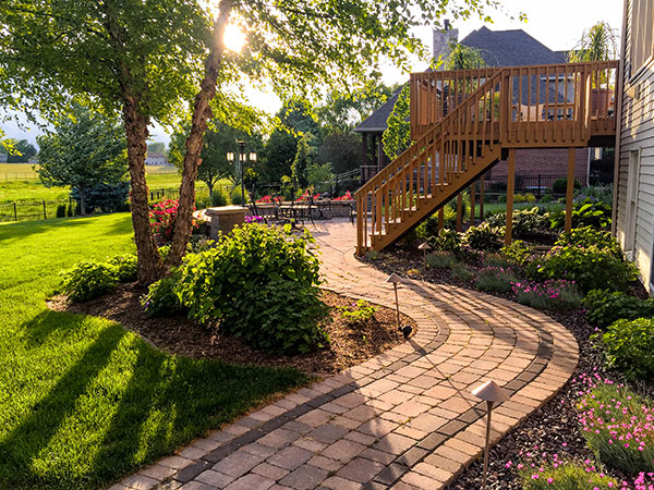 Designing Walkways | Outdoor Backyard Ideas